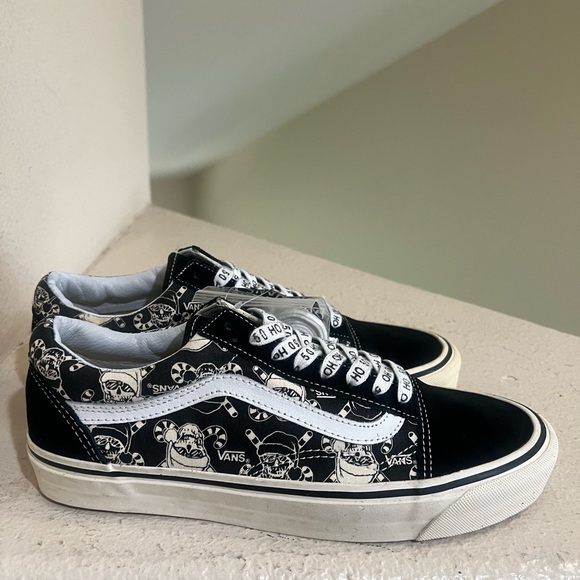 Vans Other - NWNT RARE Vans Men 50Th Limited Old Skool Pirates Pirate Santa, 36 REISSUE Men 9